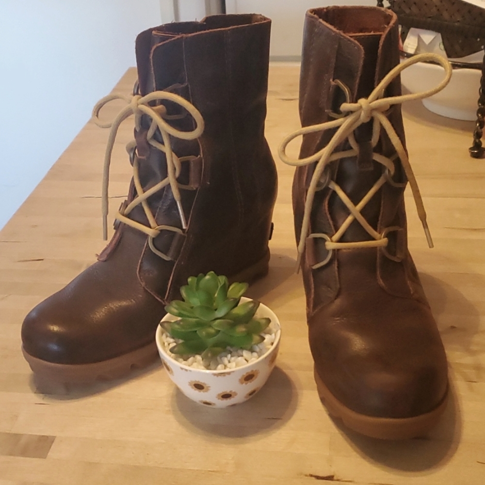 Sorel Joan Of Artic Wedge Boots